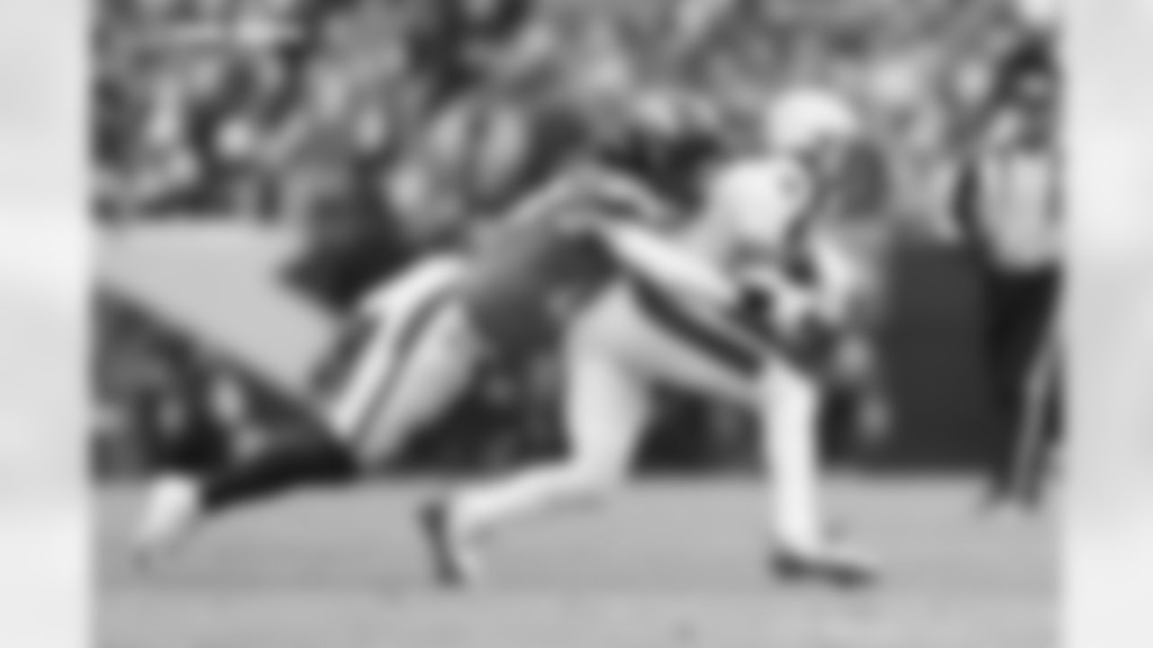 Alex Singleton (49) during the AFC Championship Game between the Denver Broncos and New England Patriots at Empower Field at Mile High in Denver, Colorado on January 25, 2026. Photo by Gabriel Christus / Denver Broncos