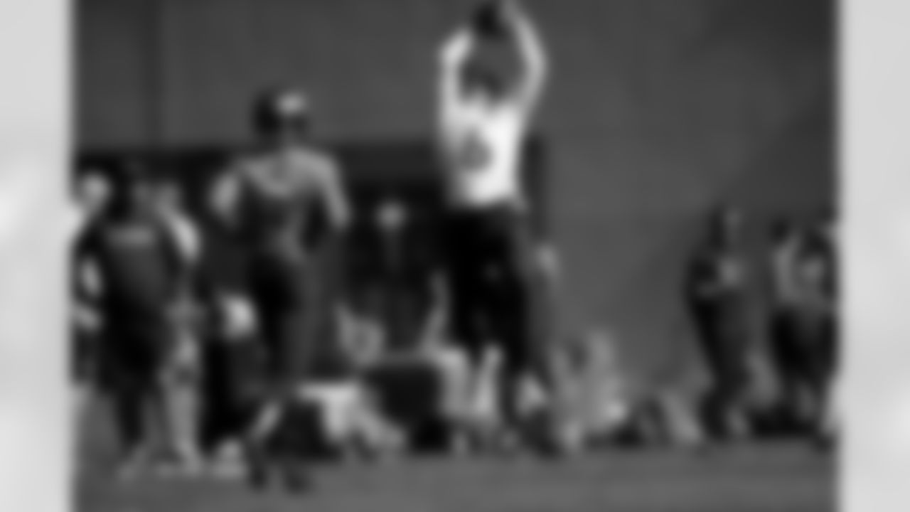 P.J. Locke during practice on Friday, October 17, 2025 at Broncos Park Powered by CommonSpirit in Englewood, Colorado.
Photo by Gabriel Christus / Denver Broncos