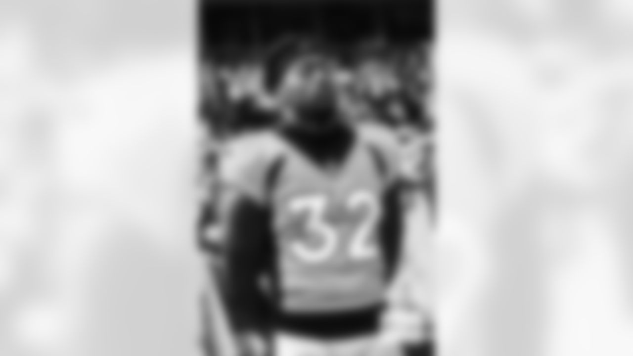 Delarrin Turner-Yell before the Broncos' Week 17 game against the Los Angeles Chargers at Empower Field at Mile High in Denver, Colorado on December 31, 2023. Photo by Nicole Pennetta / Denver Broncos
