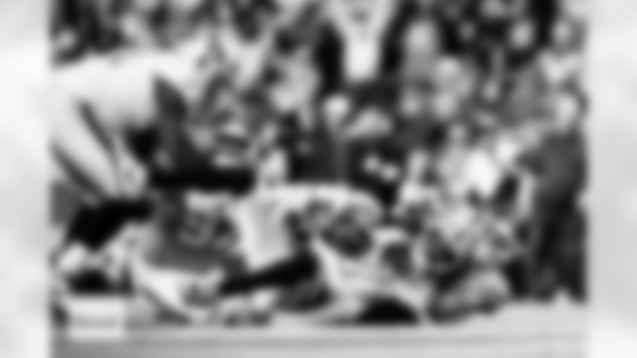 Denver Broncos safety Talanoa Hufanga (9) sacks Las Vegas Raiders quarterback Geno Smith (7) on fourth down during the Broncos' Week 10 game against the Las Vegas Raiders at Empower Field at Mile High in Denver, Colorado on November 6, 2025. Photo by Ben Swanson / Denver Broncos