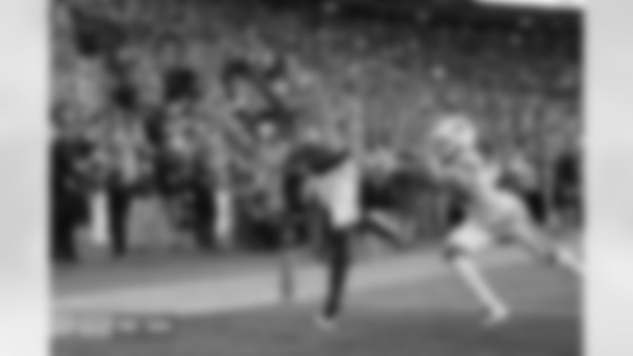 Courtland Sutton (14) during the Broncos' Week 15 game against the Green Bay Packers at Empower Field at Mile High in Denver, Colorado on December 14, 2025. Photo by ADAM BRATTEN / Denver Broncos