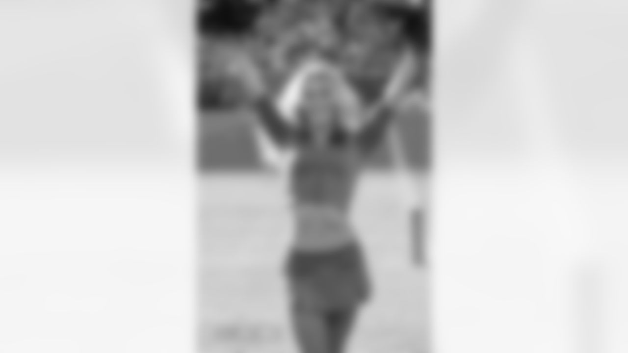 Denver Broncos Cheerleaders during the Broncos' Week 11 game against the Kansas City Chiefs at Empower Field at Mile High in Denver, Colorado on November 16, 2025. Photo by Paul Cloud / Denver Broncos