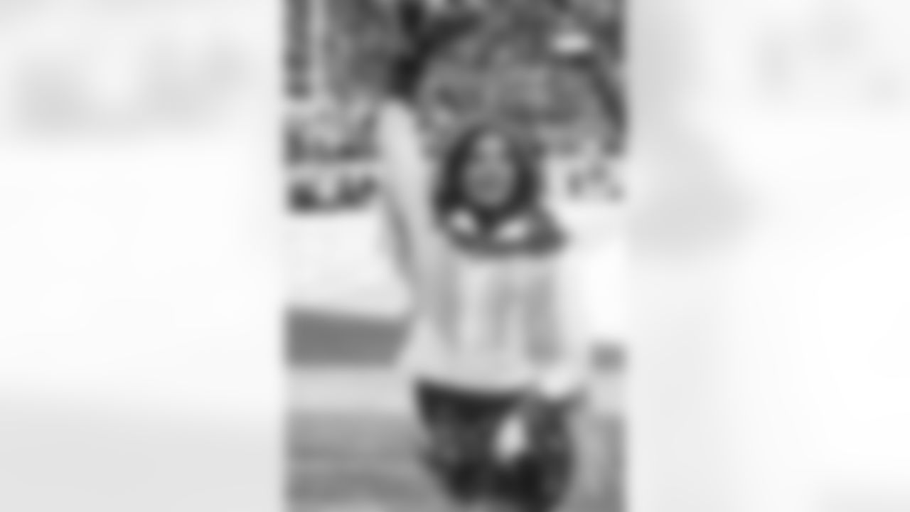 during the Broncos' Divisional Round playoff game against the Buffalo Bills at Empower Field at Mile High in Denver, Colorado on January 17, 2026. Photo by Paul Cloud / Denver Broncos