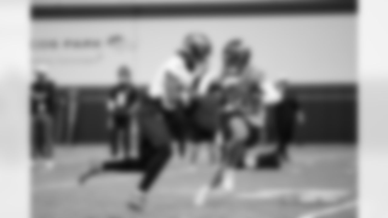 Courtland Sutton and Riley Moss during practice at Broncos Park Powered by CommonSpirit in Englewood, Colorado on October 31, 2025. Photo by Ben Swanson / Denver Broncos