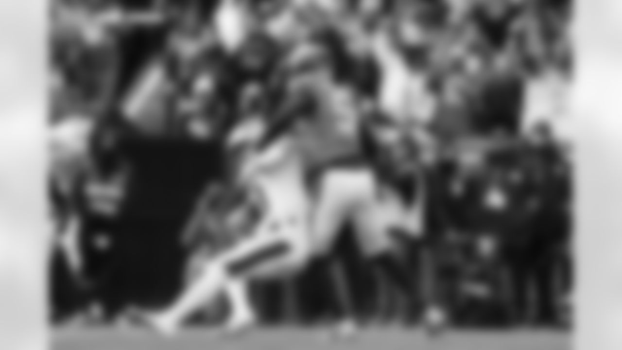 Que Robinson (51) during the AFC Championship Game between the Denver Broncos and New England Patriots at Empower Field at Mile High in Denver, Colorado on January 25, 2026. Photo by Ben Swanson / Denver Broncos