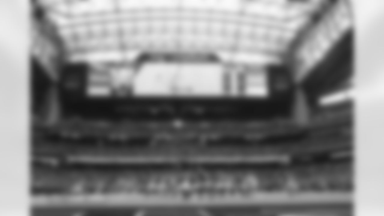 The defense during the Broncos' Week 9 game against the Houston Texans at NRG Stadium in Houston, Texas on November 2, 2025. Photo by Gabriel Christus / Denver Broncos