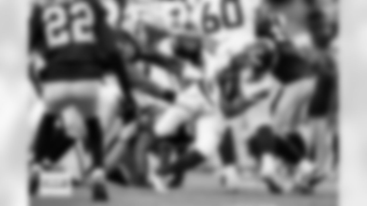 Denver Broncos running back Jaleel McLaughlin (38) runs with the ball during the Broncos' Week 14 game against the Las Vegas Raiders at Allegiant Stadium in Las Vegas, Nevada on December 7, 2025. Photo by Gabriel Christus / Denver Broncos