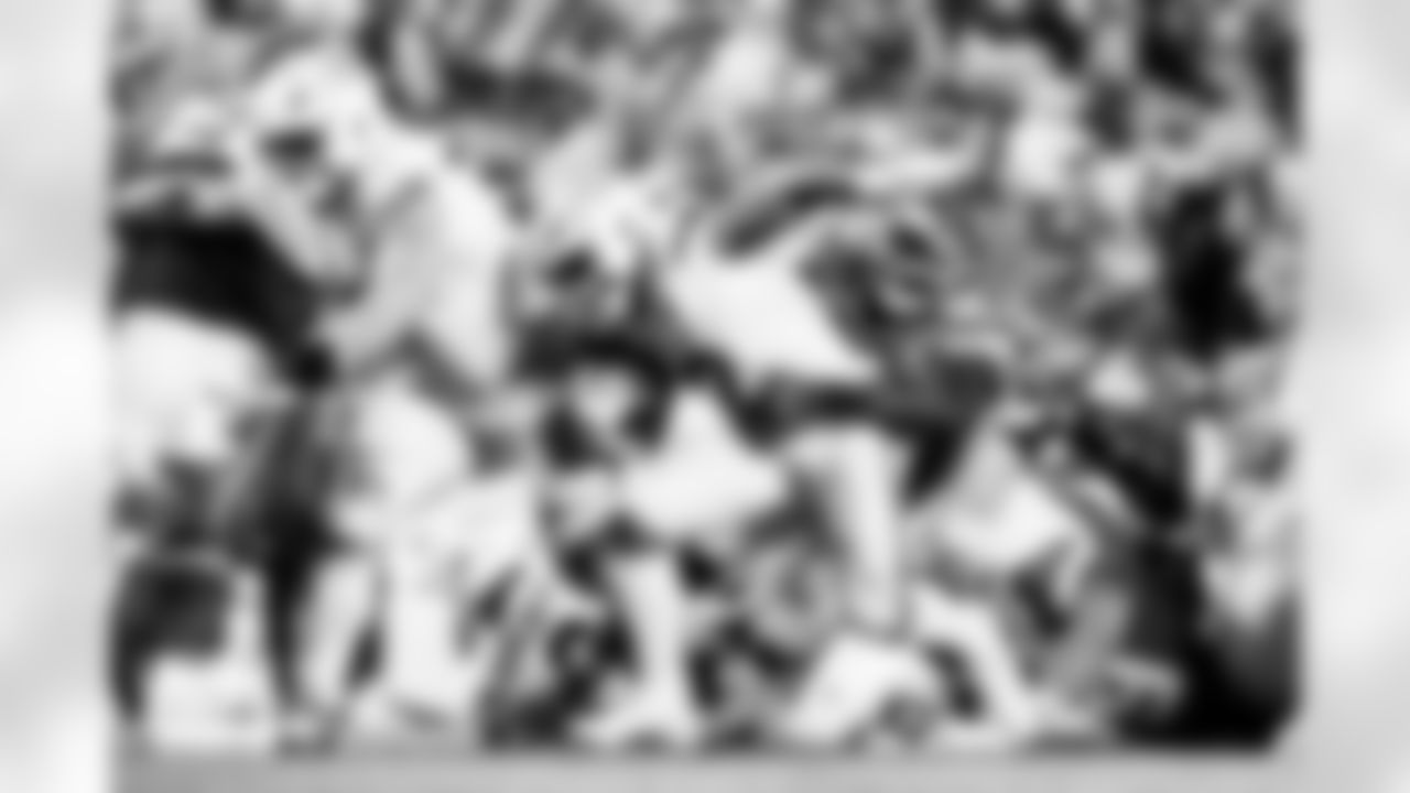 during the Broncos' Week 17 game against the Kansas City Chiefs at GEHA Field at Arrowhead Stadium in Kansas City, Missouri on December 25, 2025. Photo by Gabriel Christus / Denver Broncos