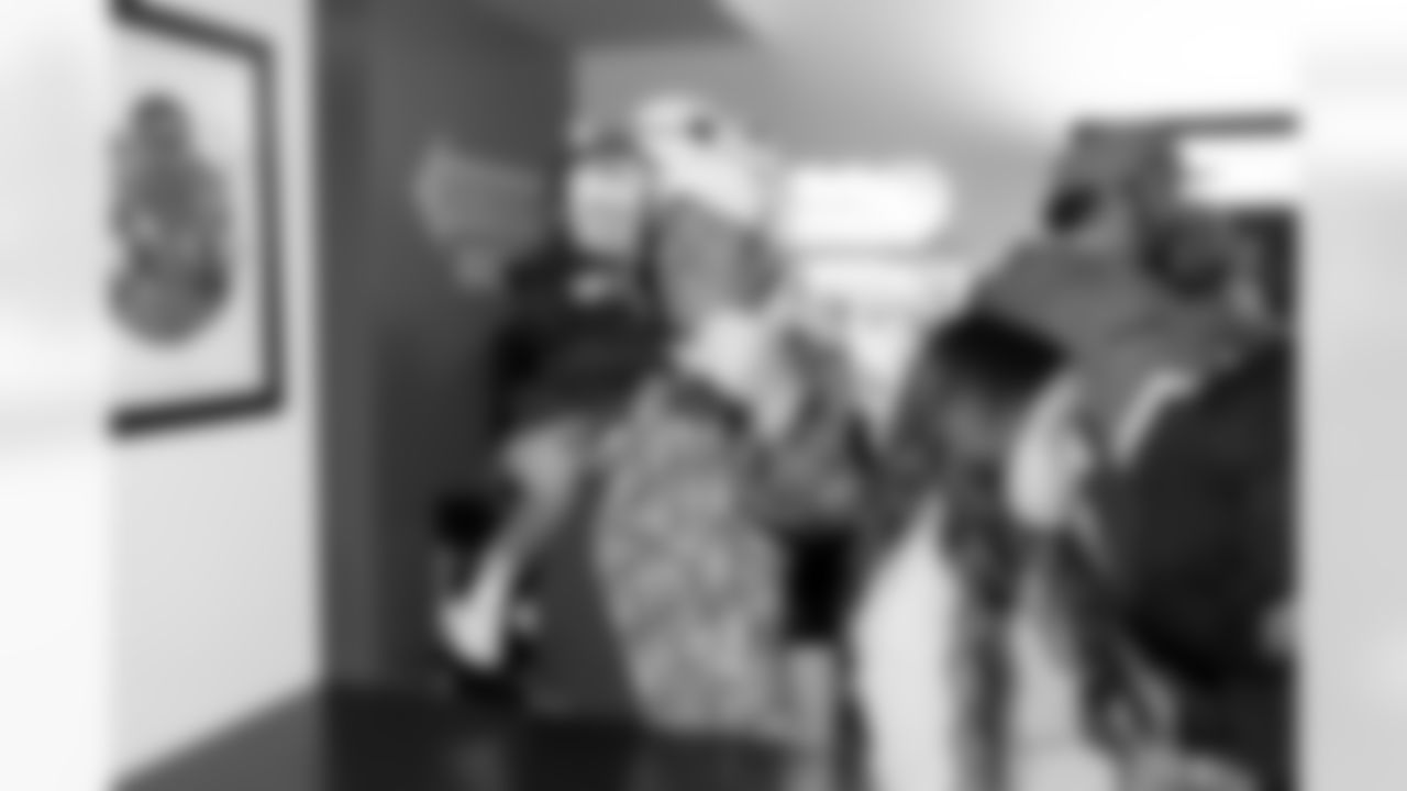 Fans during a fan rally on Saturday, November 29, 2025 at Solace Outpost in Washington DC, District of Columbia.
Photo by Gabriel Christus / Denver Broncos