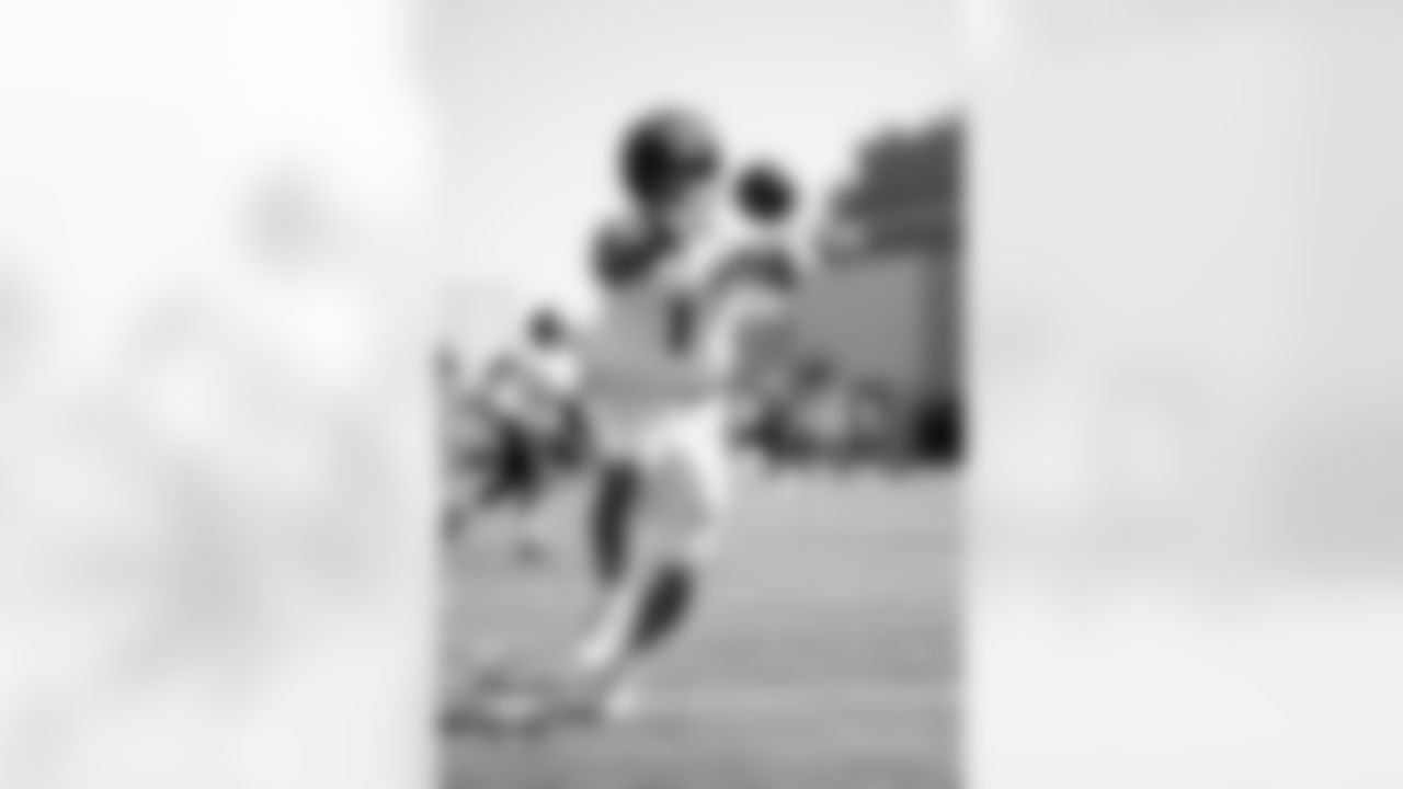 Evan Engram during a training camp practice at Broncos Park Powered by CommonSpirit on Saturday, July 26, 2025 in Englewood, Colorado.
Photo by Gabriel Christus / Denver Broncos