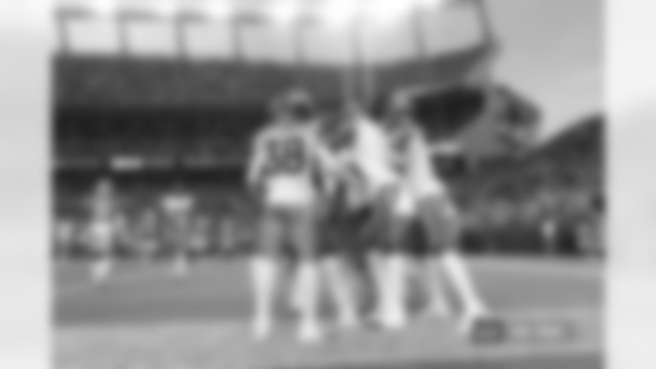 Players celebrate a touchdown during the Broncos' preseason Week 2 game against the Green Bay Packers at Empower Field at Mile High in Denver, Colorado on August 18, 2024. (Photo by Rachel O'Driscoll/Denver Broncos)