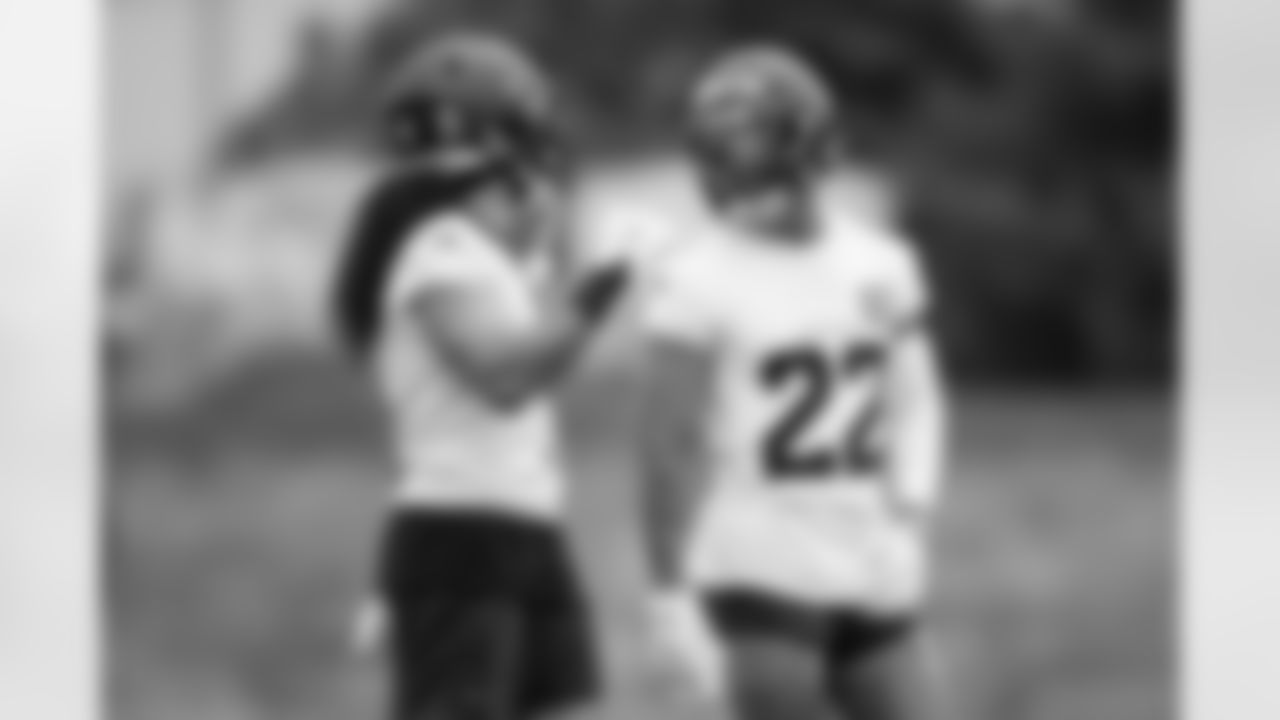 Talanoa Hufanga and Brandon Jones during an OTA practice at Broncos Park Powered by CommonSpirit in Englewood, Colorado on May 29, 2025. Photo by Ben Swanson / Denver Broncos