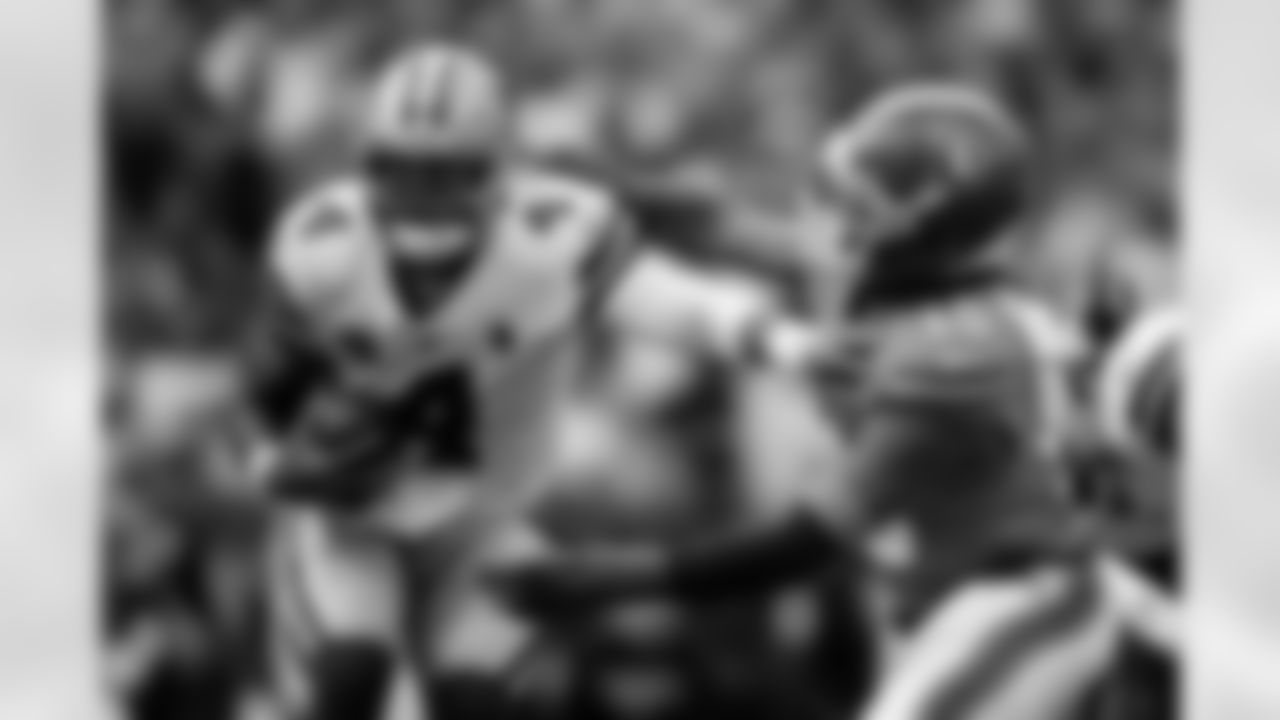 Denver Broncos linebacker Nik Bonitto (15) pressures Dallas Cowboys quarterback Dak Prescott (4) during the Broncos' Week 8 game against the Dallas Cowboys at Empower Field at Mile High in Denver, Colorado on October 26, 2025. Photo by Ben Swanson / Denver Broncos