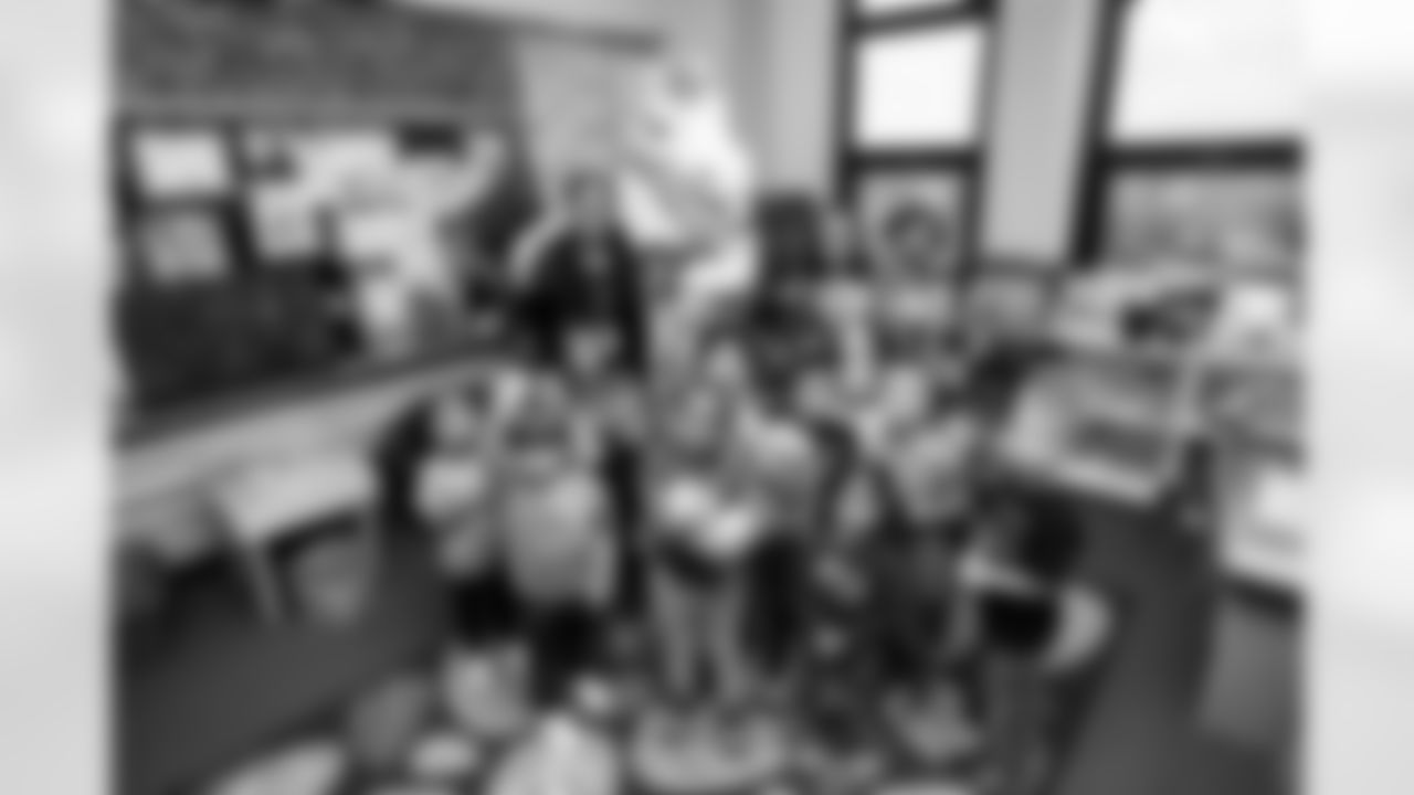 The Denver Broncos and CommonSpirit host a Thanksgiving assembly and activities about kindness at Colfax Elementary School in Denver, Colorado on November 11, 2025. Photo by Ben Swanson / Denver Broncos