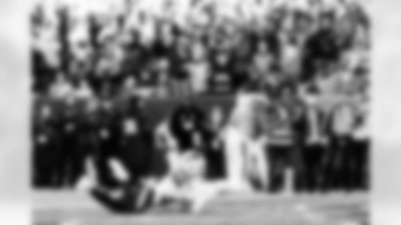 Denver Broncos wide receiver Lil'Jordan Humphrey (17) makes a catch for a touchdown during the Broncos' Divisional Round playoff game against the Buffalo Bills at Empower Field at Mile High in Denver, Colorado on January 17, 2026. Photo by Adam Bratten / Denver Broncos