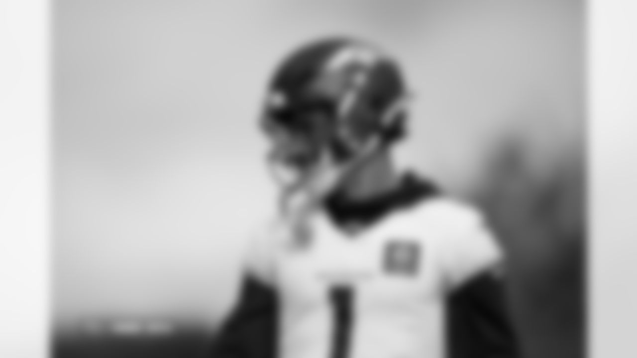 Evan Engram during practice at Tottenham Hotspur Football Club Training Ground in Enfield, England on October 8, 2025. Photo by Gabriel Christus / Denver Broncos
