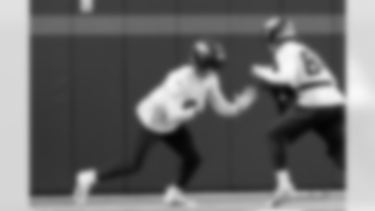 Marcedes Lewis and Caleb Lohner during practice on Wednesday, December 3, 2025 at Broncos Park Powered by CommonSpirit in Englewood, Colorado.
Photo by Gabriel Christus / Denver Broncos