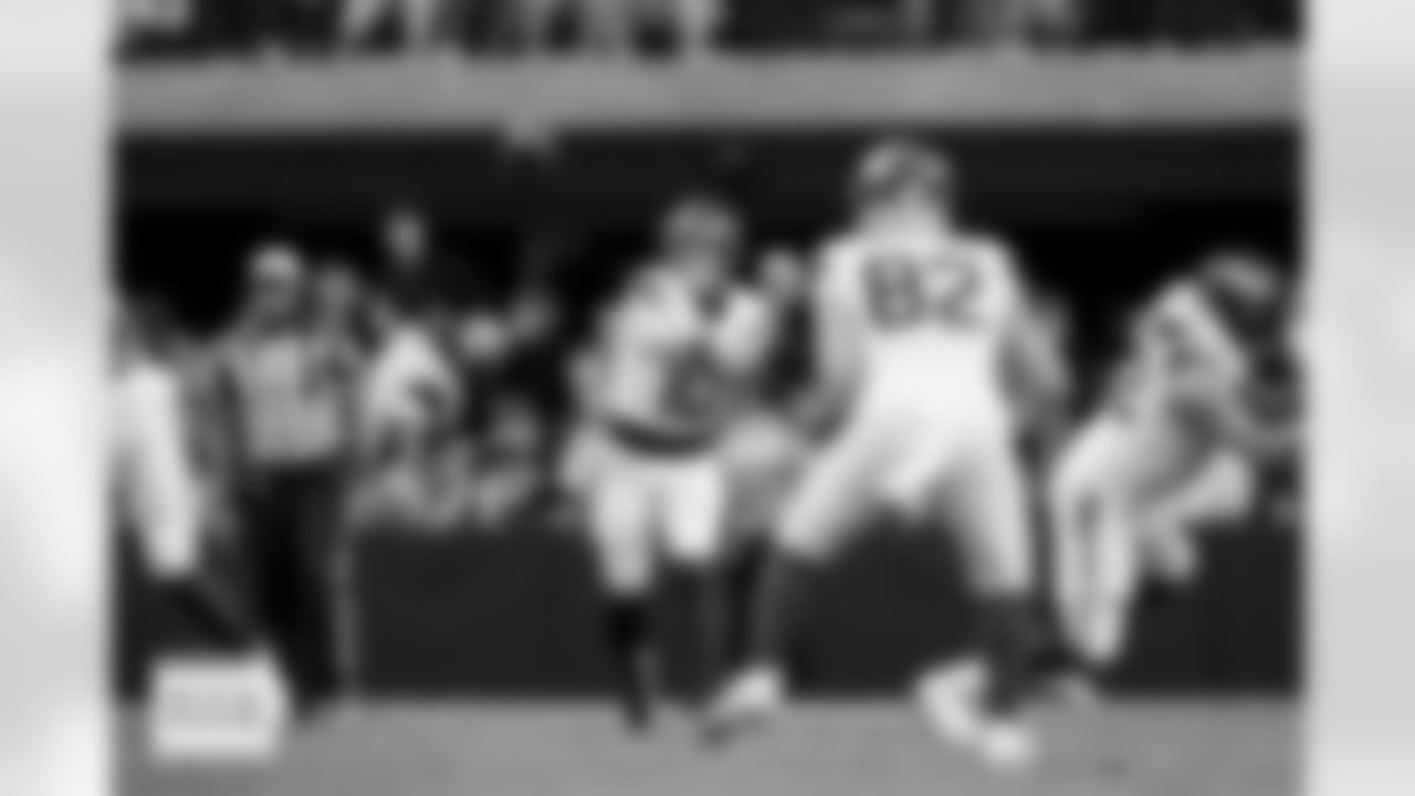 Denver Broncos quarterback Bo Nix (10) throws a pass to tight end Adam Trautman (82) during the Broncos' Week 14 game against the Las Vegas Raiders at Allegiant Stadium in Las Vegas, Nevada on December 7, 2025. Photo by Gabriel Christus / Denver Broncos