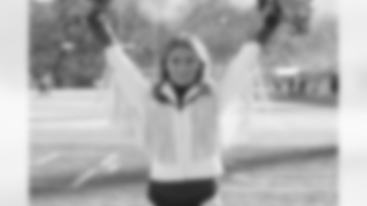 during the Broncos' Divisional Round playoff game against the Buffalo Bills at Empower Field at Mile High in Denver, Colorado on January 17, 2026. Photo by Paul Cloud / Denver Broncos