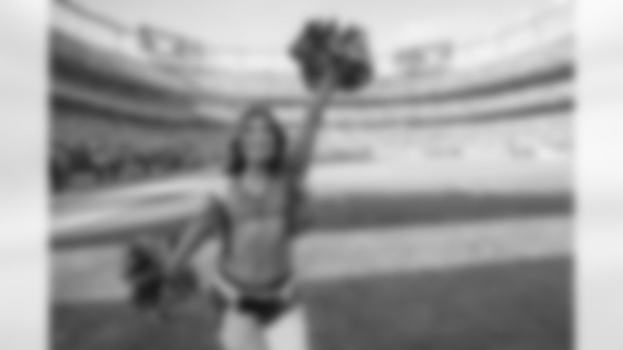 Denver Broncos Cheerleaders during the Broncos' Week 15 game against the Green Bay Packers at Empower Field at Mile High in Denver, Colorado on December 14, 2025. Photo by Paul Cloud / Denver Broncos