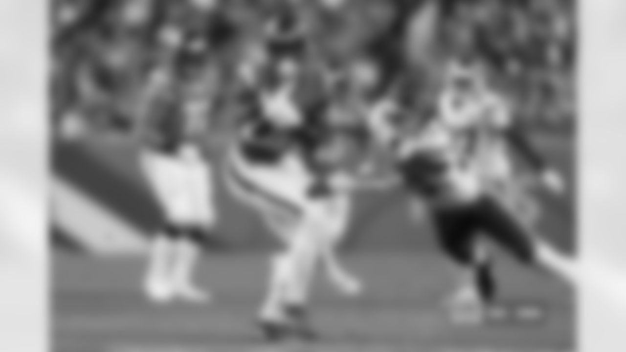 Courtland Sutton (14) during the Broncos' Week 11 game against the Kansas City Chiefs at Empower Field at Mile High in Denver, Colorado on November 16, 2025. Photo by Ben Swanson / Denver Broncos