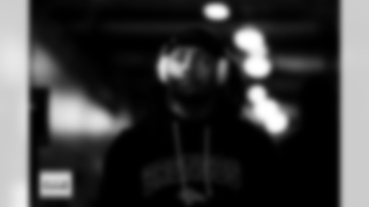 Nik Bonitto before the Broncos' Week 13 game against the Washington Commanders at Northwest Stadium in Landover, Maryland on November 30, 2025. Photo by Ben Swanson / Denver Broncos