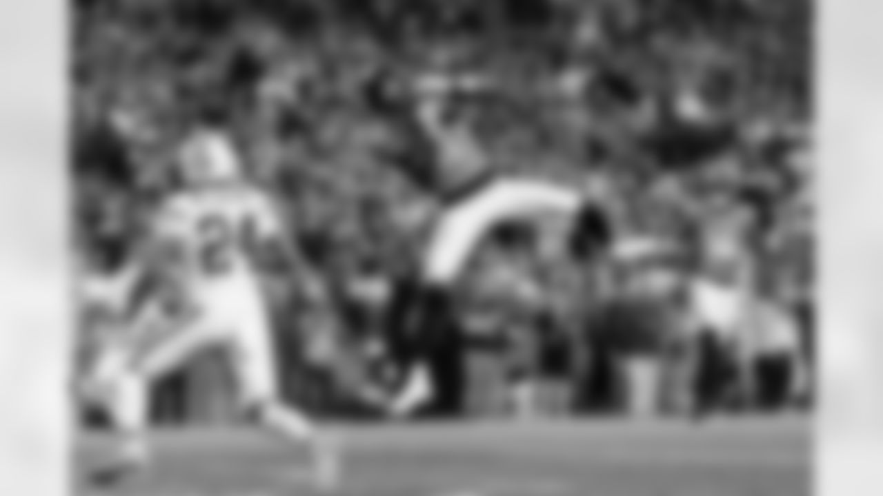 Denver Broncos wide receiver Troy Franklin (11) makes a catch for a touchdown during the Broncos' Week 15 game against the Green Bay Packers at Empower Field at Mile High in Denver, Colorado on December 14, 2025. Photo by Ben Swanson / Denver Broncos