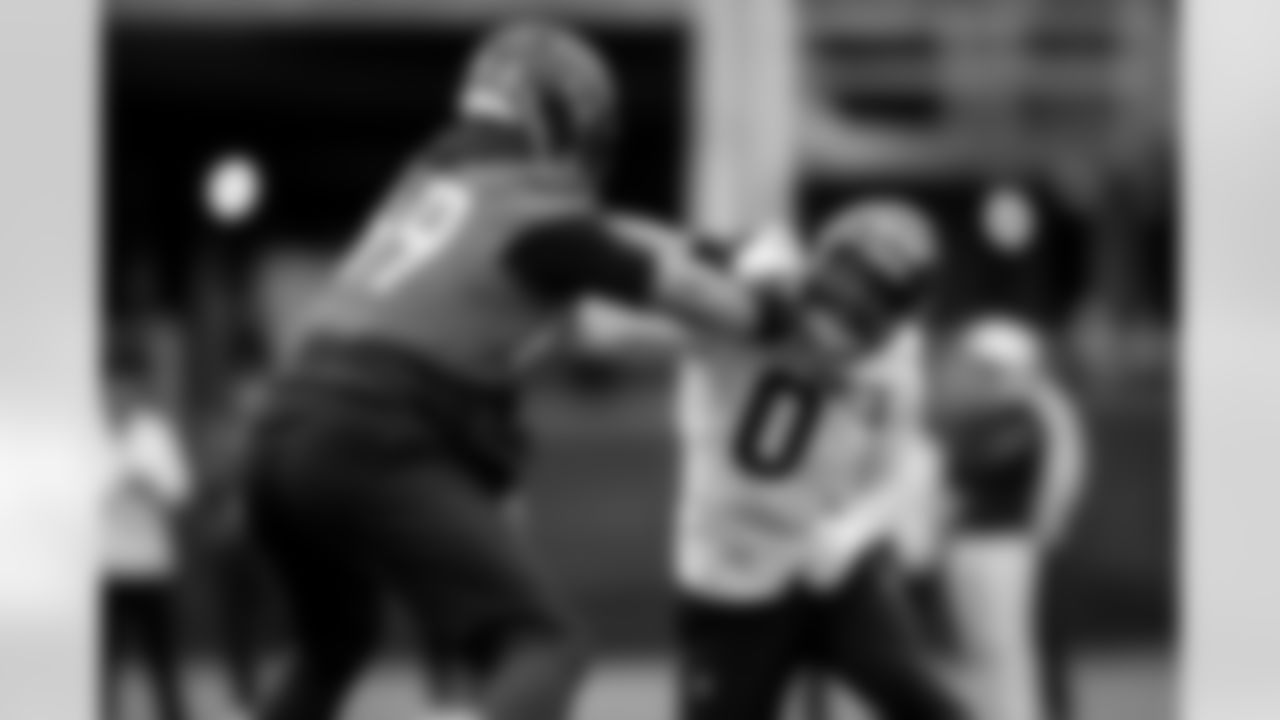 Mike McGlinchey and Jonathon Cooper during an OTA practice at Broncos Park Powered by CommonSpirit in Englewood, Colorado on May 29, 2025. Photo by Ben Swanson / Denver Broncos