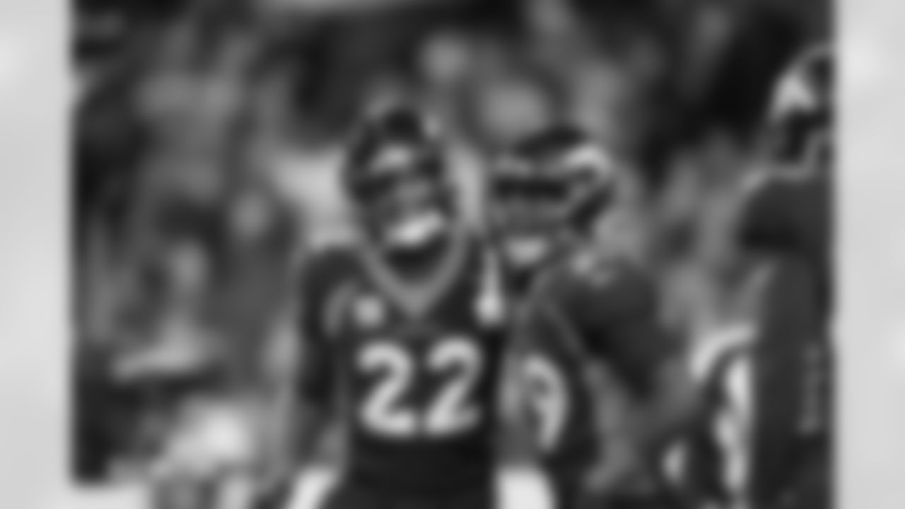 Denver Broncos safety Kareem Jackson (22) and cornerback Ja'Quan McMillian (29) during the Broncos' Week 11 game against the Minnesota Vikings at Empower Field at Mile High in Denver, Colorado on November 19, 2023. Photo by Gabriel Christus / Denver Broncos