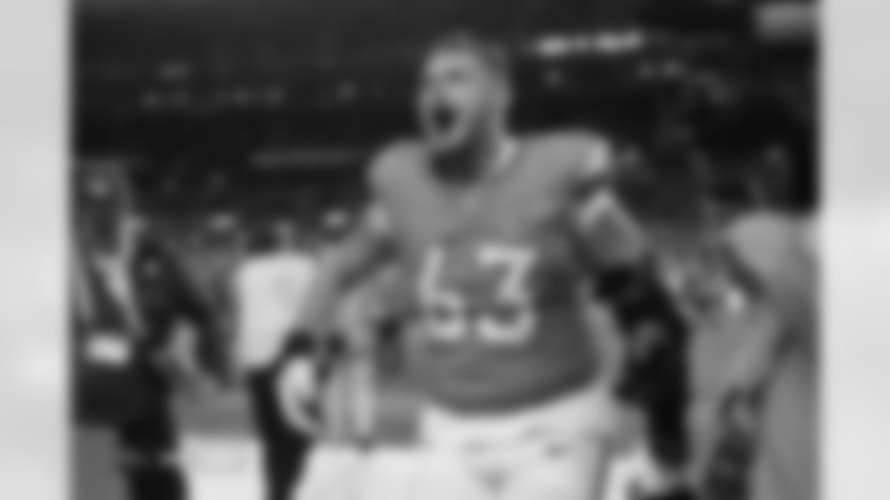 Alex Palczewski (63) during the Broncos' Week 11 game against the Kansas City Chiefs at Empower Field at Mile High in Denver, Colorado on November 16, 2025. Photo by Ben Swanson / Denver Broncos