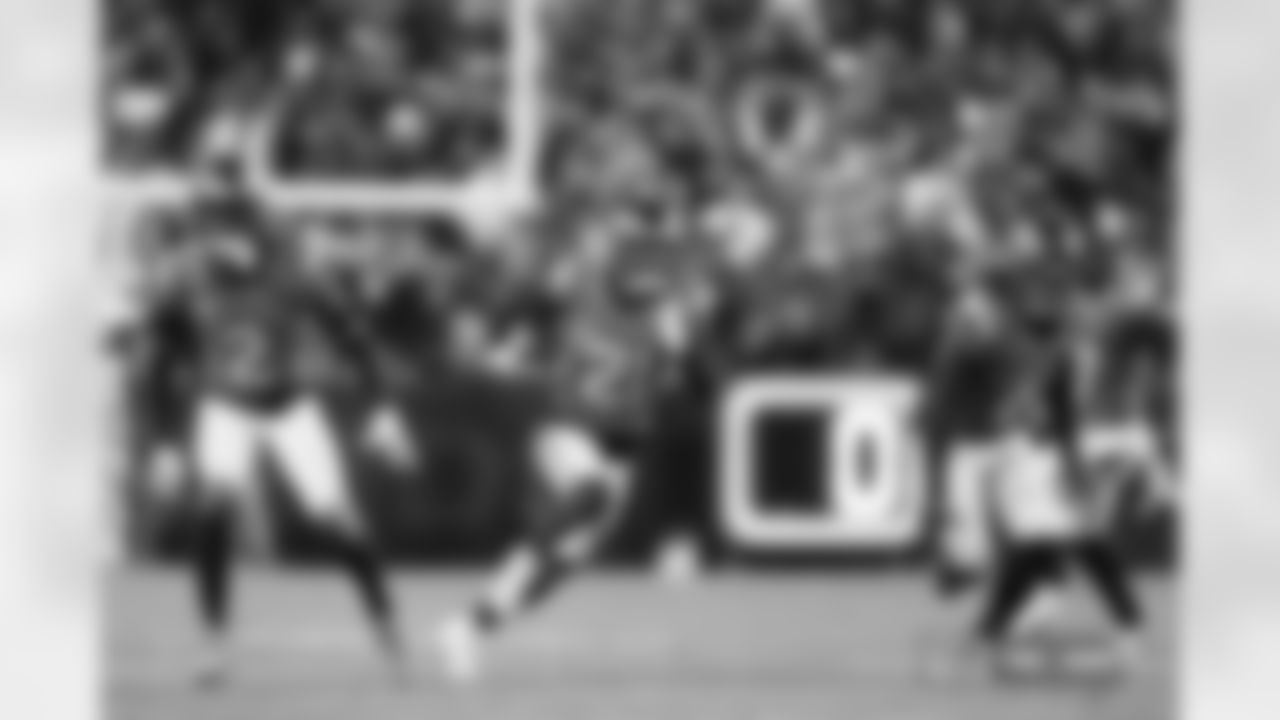 Riley Moss during the Broncos' Week 15 game against the Green Bay Packers at Empower Field at Mile High in Denver, Colorado on December 14, 2025. Photo by Ben Swanson / Denver Broncos