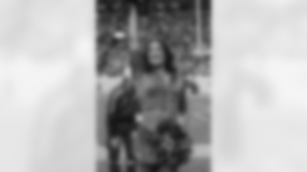 Denver Broncos Cheerleaders during the Broncos' Week 11 game against the Kansas City Chiefs at Empower Field at Mile High in Denver, Colorado on November 16, 2025. Photo by Paul Cloud / Denver Broncos