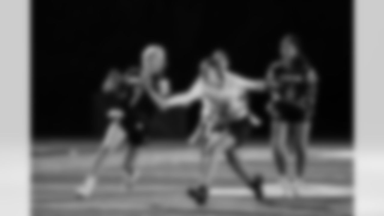 The Broncos host a high school girls flag football jamboree of the week at Littleton High School on August 25, 2025 in Littleton, Colorado. Photo by Ben Swanson / Denver Broncos