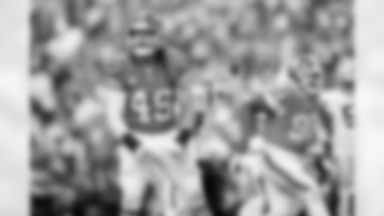 Denver Broncos linebacker Alex Singleton (49) reacts after a play during the Broncos' Week 8 game against the Dallas Cowboys at Empower Field at Mile High in Denver, Colorado on October 26, 2025. Photo by Gabriel Christus / Denver Broncos