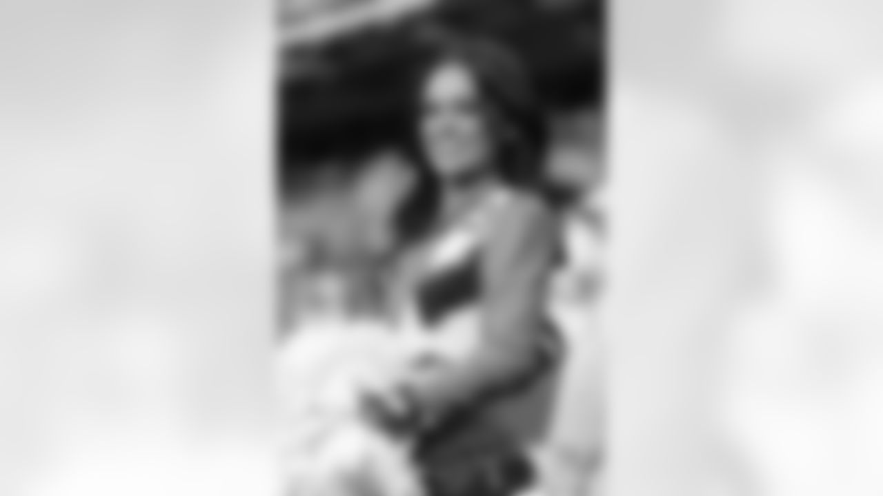 Cheerleaders perform during the Broncos' Week 8 game against the Dallas Cowboys at Empower Field at Mile High in Denver, Colorado on October 26, 2025. Photo by Adam Bratten / Denver Broncos