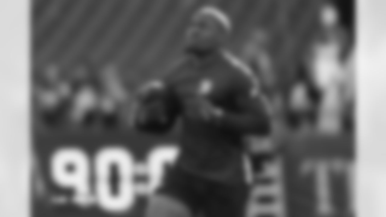 RJ Harvey before the Broncos' Week 18 game against the Los Angeles Chargers at Empower Field at Mile High in Denver, Colorado on January 4, 2026. Photo by Gabriel Christus / Denver Broncos