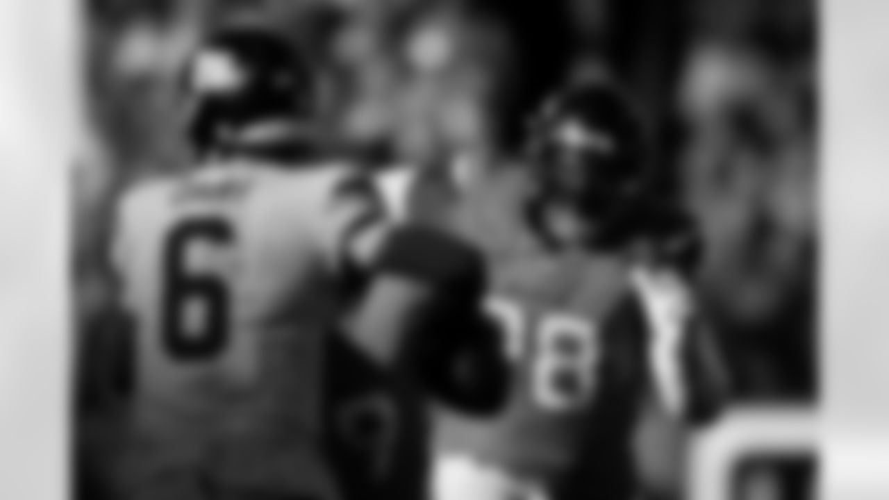 Denver Broncos defensive end John Franklin-Myers (98) pressures New York Giants quarterback Jaxson Dart (6) during the Broncos' Week 7 game against the New York Giants at Empower Field at Mile High in Denver, Colorado on October 19, 2025. Photo by Ben Swanson / Denver Broncos