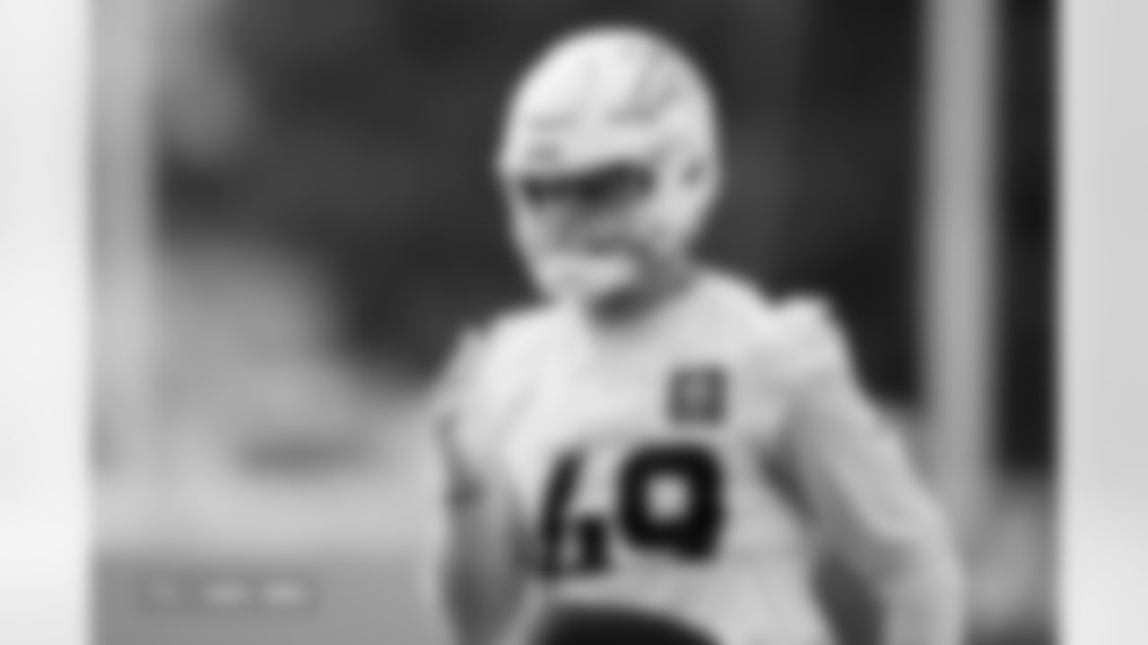 Alex Singleton during practice at Broncos Park Powered by CommonSpirit in Englewood, Colorado on December 19, 2025. Photo by Ben Swanson / Denver Broncos