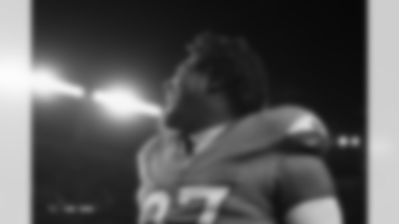 Malcolm Roach during the Broncos' Week 15 game against the Green Bay Packers at Empower Field at Mile High in Denver, Colorado on December 14, 2025. Photo by Gabriel Christus / Denver Broncos