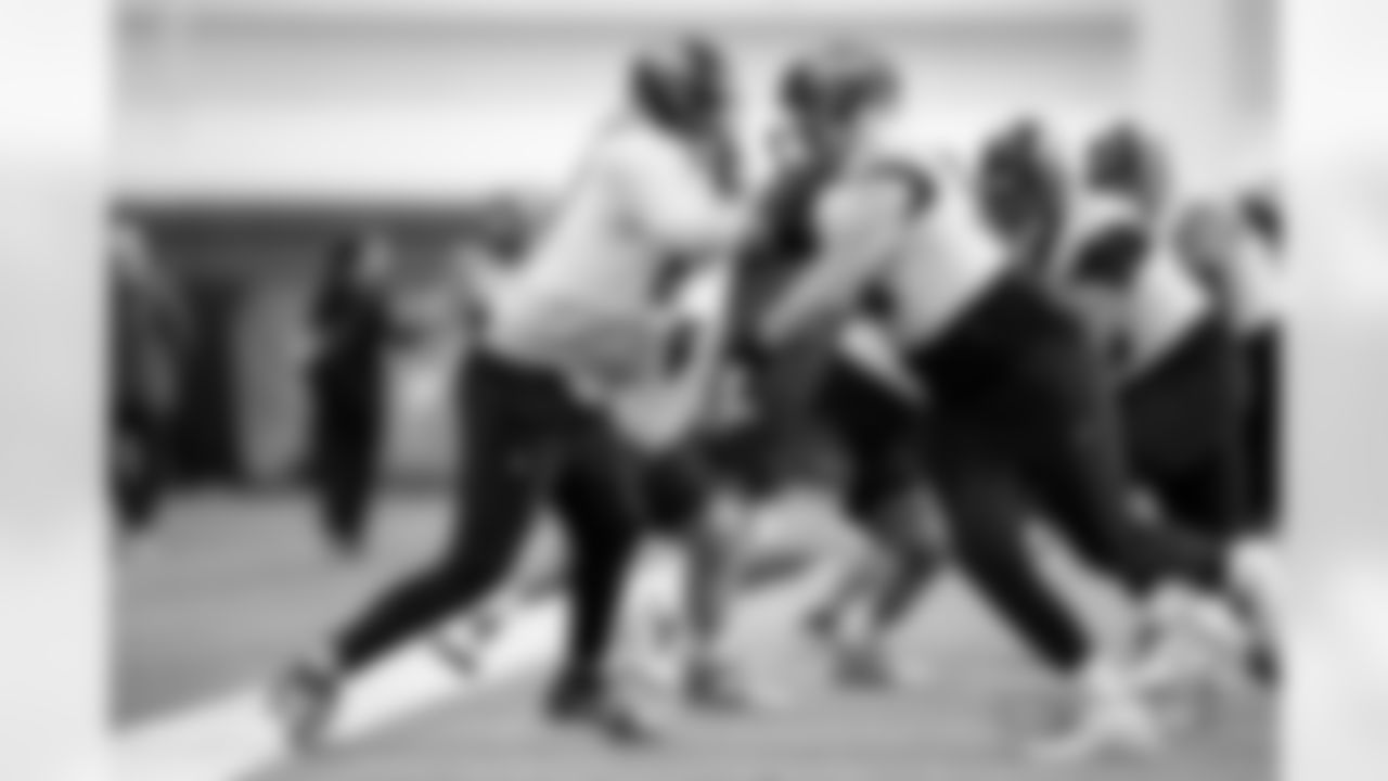 Mike McGlinchey and Frank Crum during practice at Broncos Park Powered by CommonSpirit in Englewood, Colorado on December 4, 2025. Photo by Ben Swanson / Denver Broncos