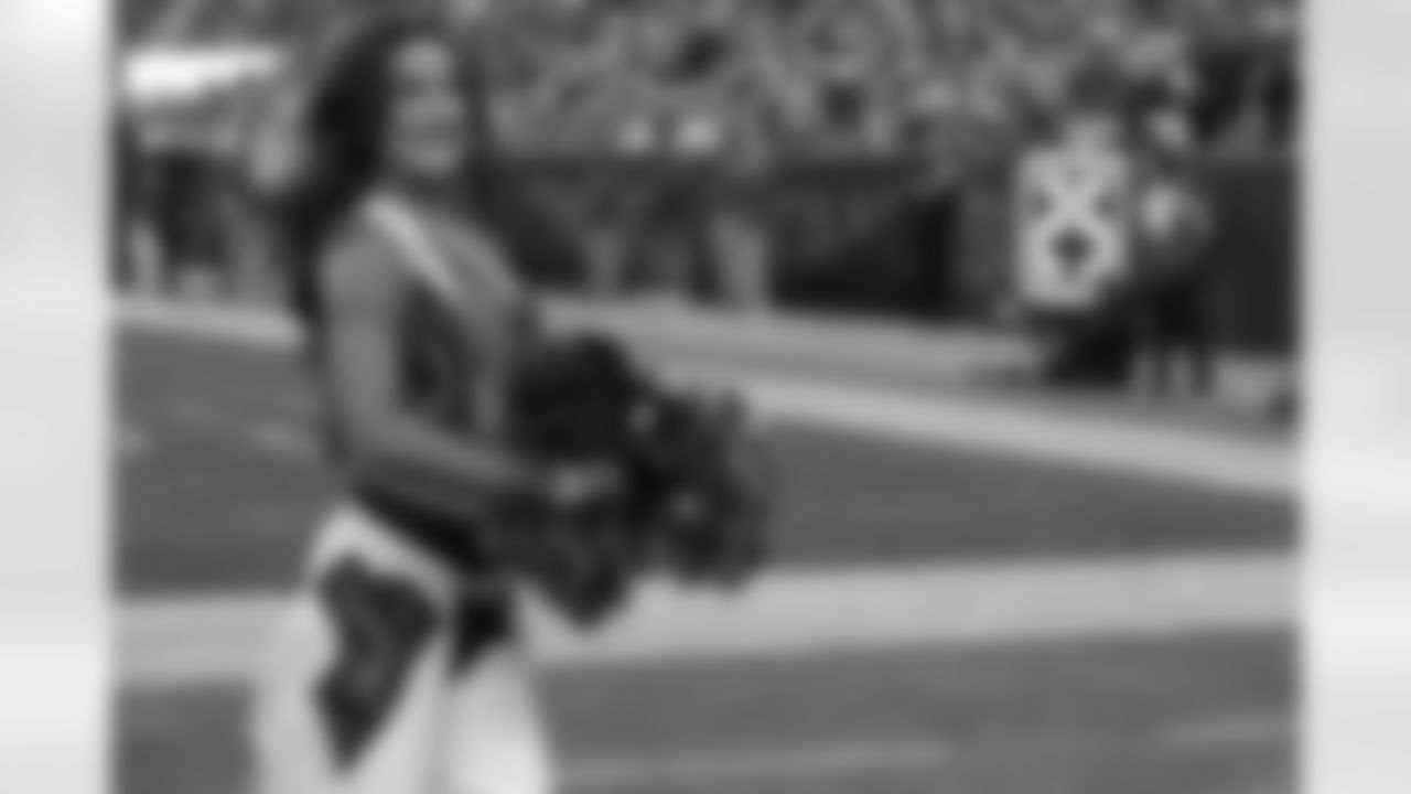 Denver Broncos Cheerleaders during the Broncos' Week 15 game against the Green Bay Packers at Empower Field at Mile High in Denver, Colorado on December 14, 2025. Photo by Paul Cloud / Denver Broncos