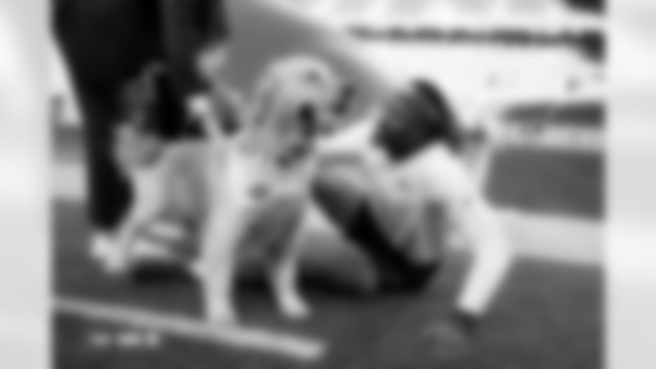 before the Broncos' Week 10 game against the Las Vegas Raiders at Empower Field at Mile High in Denver, Colorado on November 6, 2025. Photo by Ben Swanson / Denver Broncos