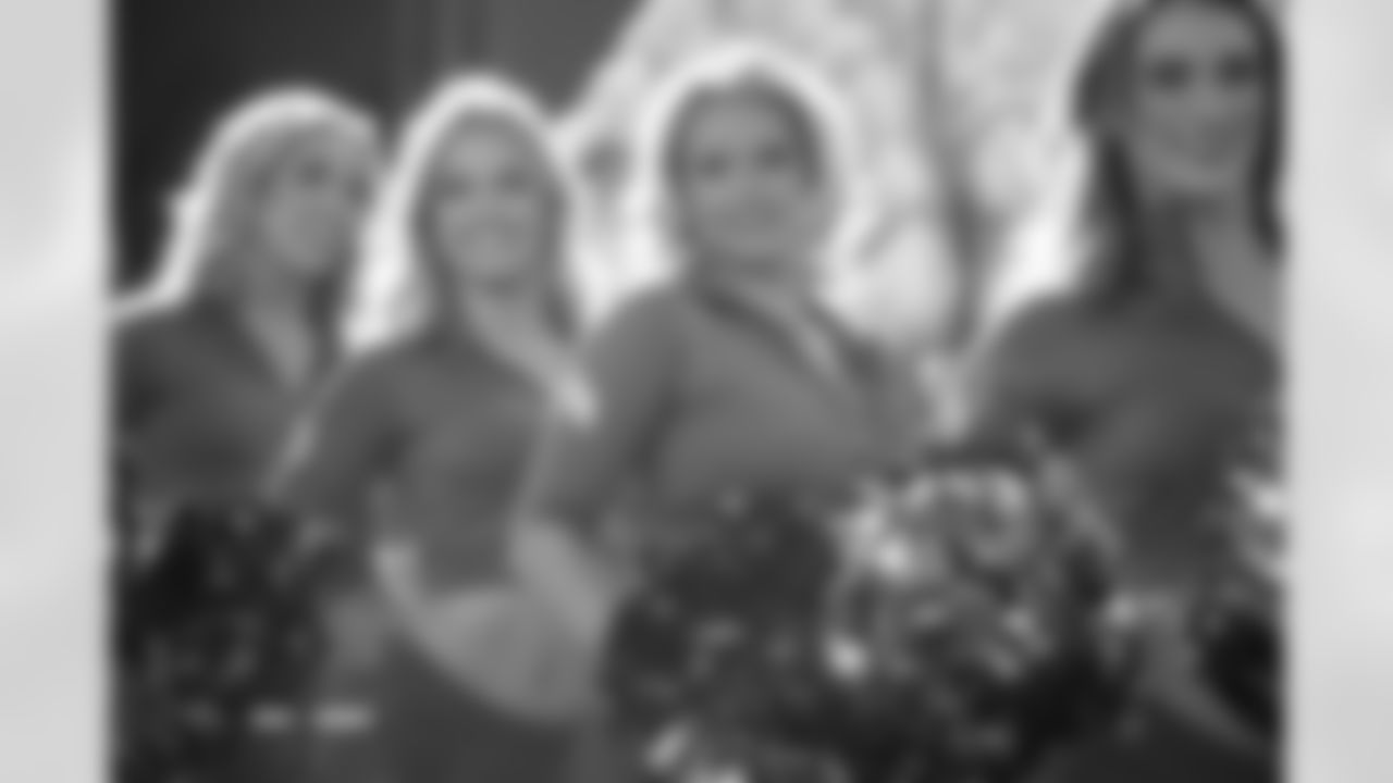 DBC Hadyn before the Broncos' Week 11 game against the Kansas City Chiefs at Empower Field at Mile High in Denver, Colorado on November 16, 2025. Photo by Ben Swanson / Denver Broncos