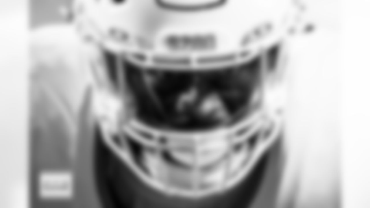 Denver Broncos linebacker Jonathon Cooper (0) before the Broncos' Week 17 game against the Kansas City Chiefs at GEHA Field at Arrowhead Stadium in Kansas City, Missouri on December 25, 2025. Photo by Ben Swanson / Denver Broncos