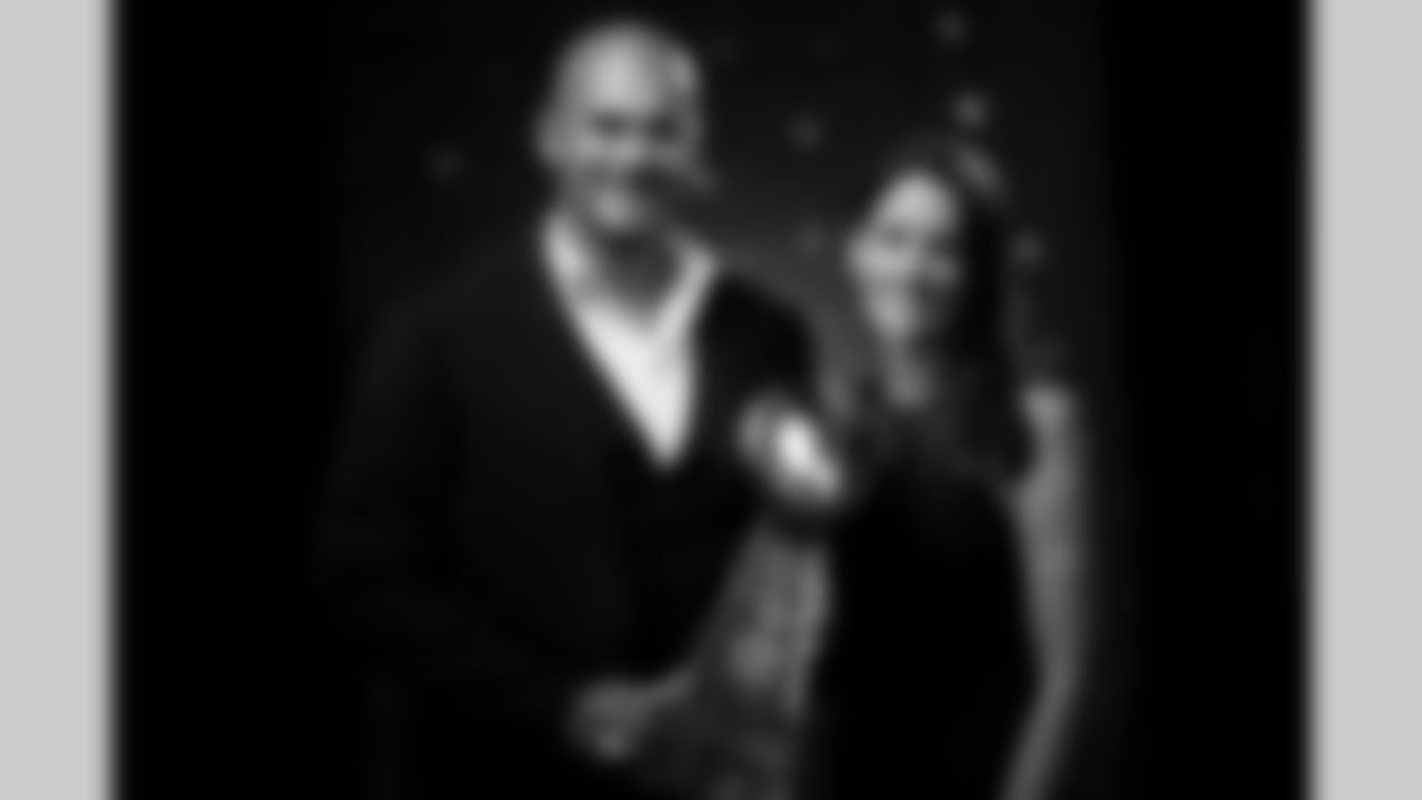 Ryan Harris poses for a portrait at the 2025 Alumni Weekend Reception on October 18, 2025. Photo by Ben Swanson / Denver Broncos