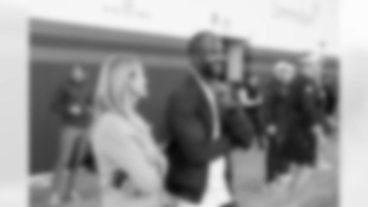 Carrie Walton Penner and Champ Bailey during a visit to watch OTA practice on Tuesday, June 3, 2025 at Broncos Park Powered by CommonSpirit in Englewood, Colorado.
Photo by Gabriel Christus / Denver Broncos