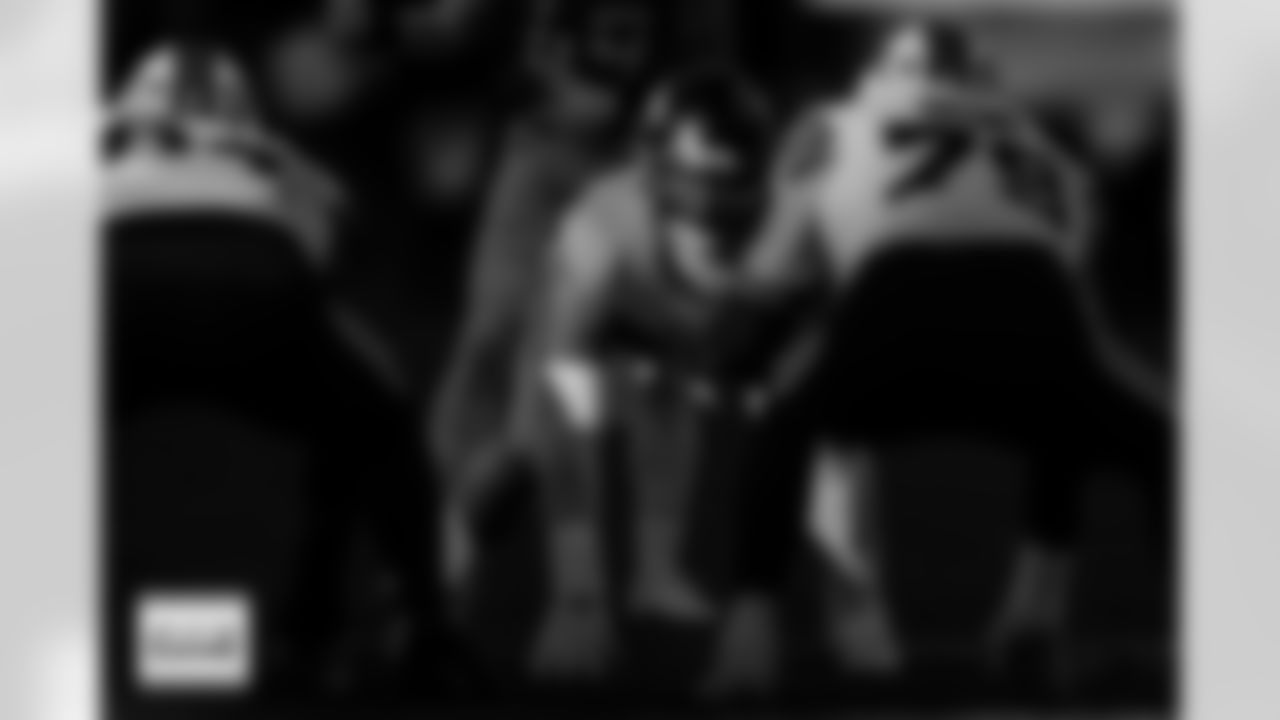 Denver Broncos defensive end John Franklin-Myers (98) during the Broncos' Divisional Round playoff game against the Buffalo Bills at Empower Field at Mile High in Denver, Colorado on January 17, 2026. Photo by Ben Swanson / Denver Broncos