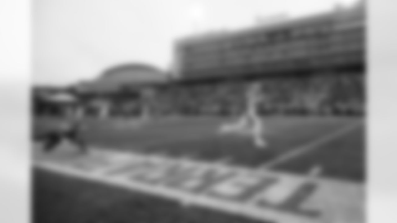 HC Sean Payton: "[He's] really explosive off the line of scrimmage, he's very competitive, very tough. … [Defensive Pass Game Coordinator/Assistant Head Coach] Jim Leonhard worked at Illinois the year before we hired him. So, Jim had insight to the makeup, toughness. I really think the body of work and all the additional film study, but his size and his hands are outstanding. He competes. … I don't know how many critical. … He was just a player that excelled in crunch time. I think he had a walk-off [or] a couple of these big plays."