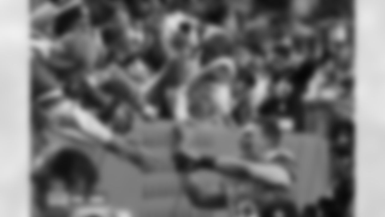 Bo Nix (10) during the Broncos' Week 15 game against the Green Bay Packers at Empower Field at Mile High in Denver, Colorado on December 14, 2025. Photo by Ben Swanson / Denver Broncos