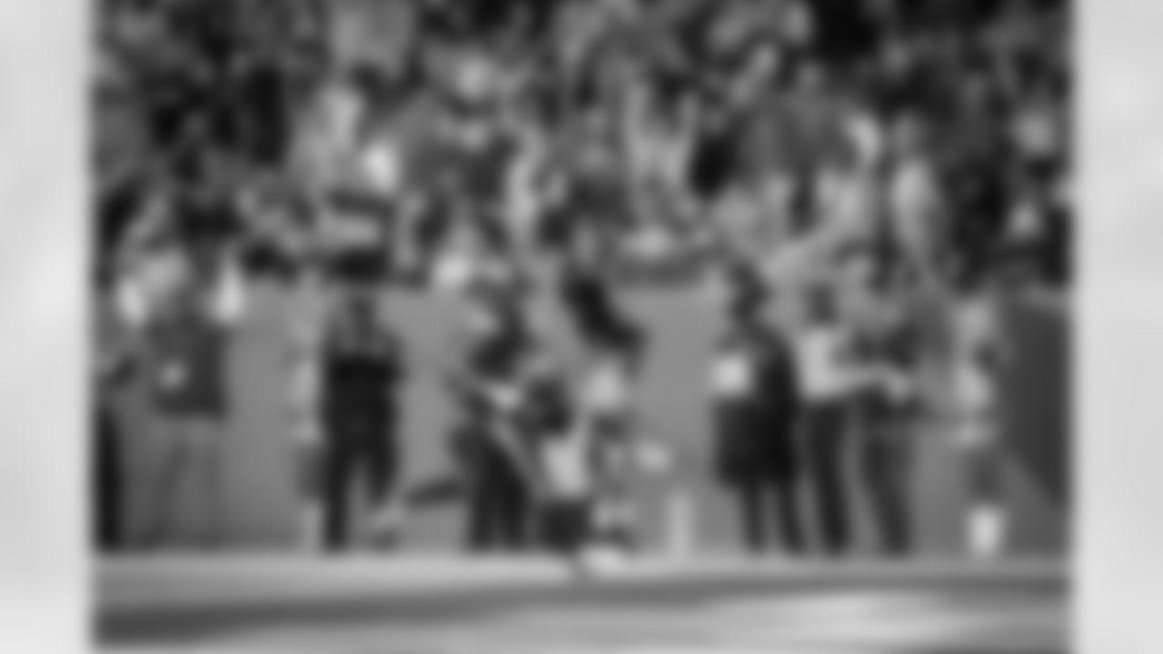 Denver Broncos running back RJ Harvey (12) runs with the ball for a touchdown reception during the Broncos' Week 4 game against the Cincinnati Bengals at Empower Field at Mile High in Denver, Colorado on September 29, 2025. Photo by Adam Bratten / Denver Broncos